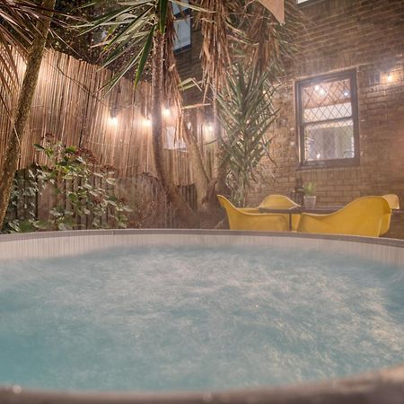 London Fulham - Hot Tub, Parking, Games & Cinema Room Экстерьер фото
