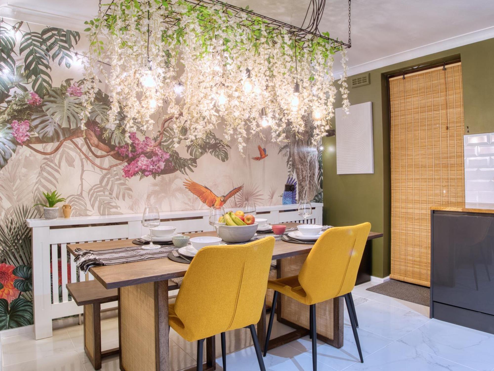 London Fulham - Hot Tub, Parking, Games & Cinema Room Экстерьер фото